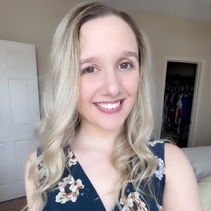 Meet your Posher, Marissa